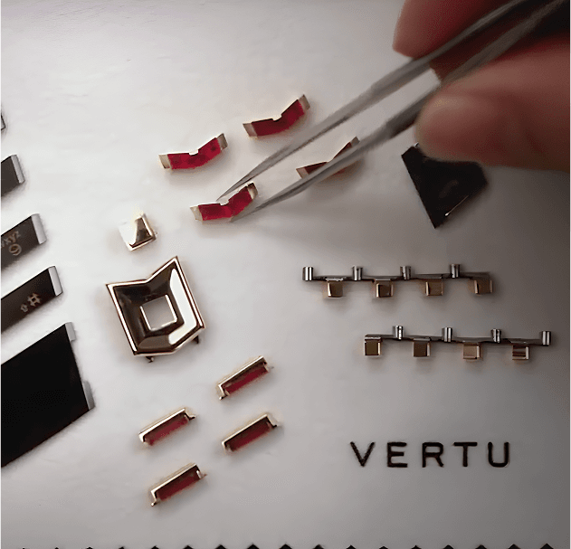 Оригинальные детали Vertu Оригинальные детали Vertu
